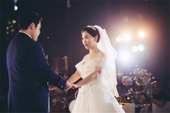 祝别人新婚快乐的话唯美8字