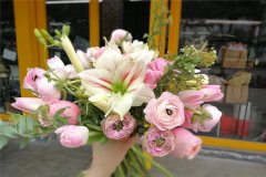 婚礼花艺师多少钱一场2019