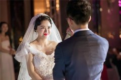 适合结婚的经典对唱歌曲